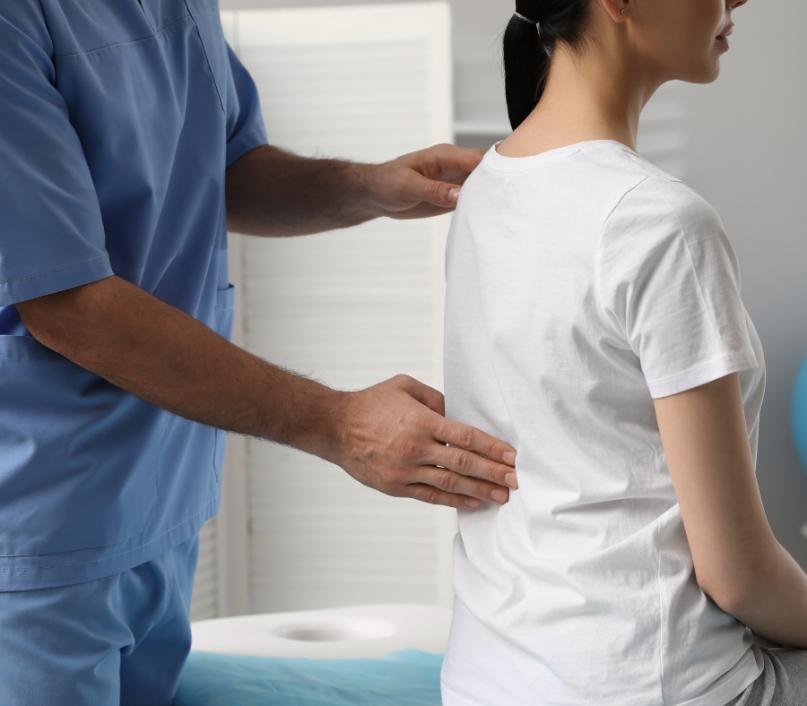 fisiatria-riabilitazione-marchetto-fisiatra-centro-medico-jervis-22-ivrea-masso-sport-oglianico.png